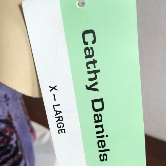 VERY PRETTY KATHY DANIELS SWEATER WITH FAUX FUR AROUND THE NECK LINE NWT SIZE XL - Picture 5 of 8